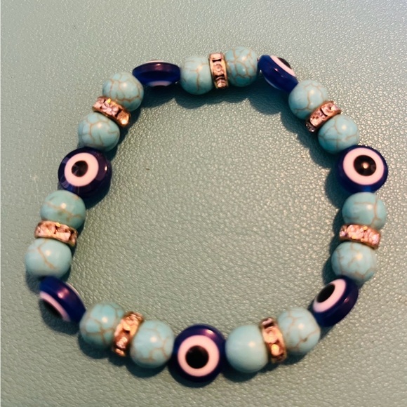 Evil Eye Bead Bracelet - Picture 2 of 3